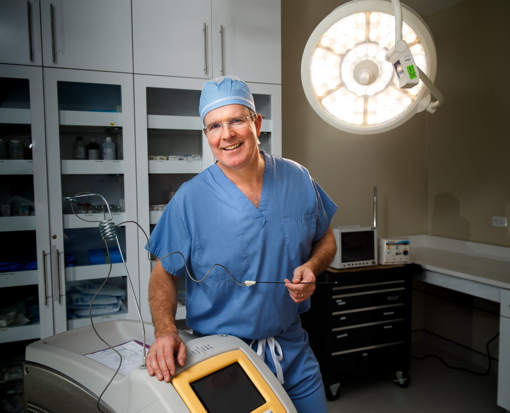 R. Brannon Claytor, MD, FACS | Philadelphia plastic surgeon in the operating room
